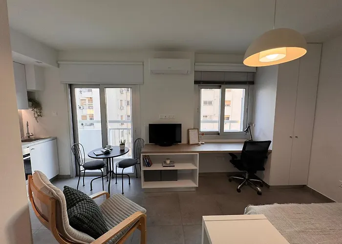 Cityscape Urban Apts アパート *