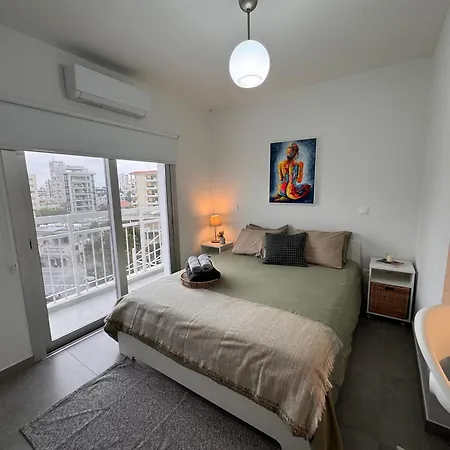 Cityscape Urban Apts